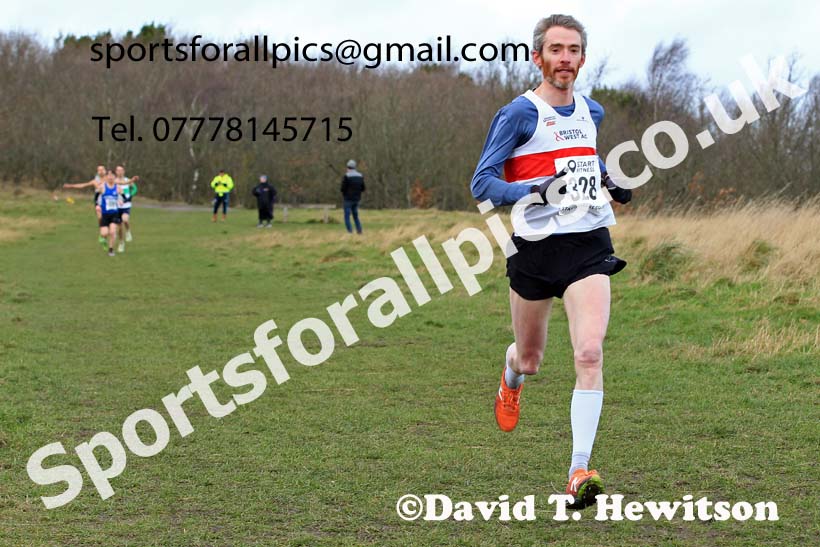 Mens 35 to 60 2022 NEMAA Open Cross Country Champs., Wallsend, Tyne and Wear. Photo: David T. Hewitson/Sports for All Pics
